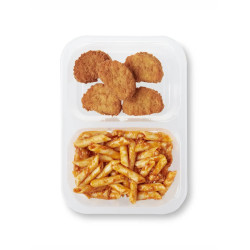 Duo de macarrones boloñesa y nuggets